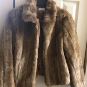 Ann Taylor Loft Tan Faux Fur Jacket,  size 6